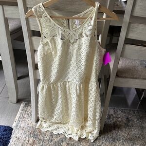 Elegant Cream Lace Dress